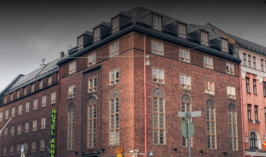 nova 70 auringonsuojakalvot hotelli